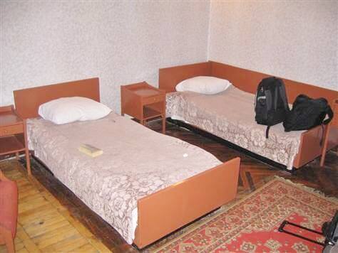 Roshni Hotel, Aligarh 3